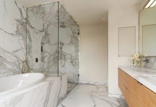 Kamień w skandynawskiej łazience